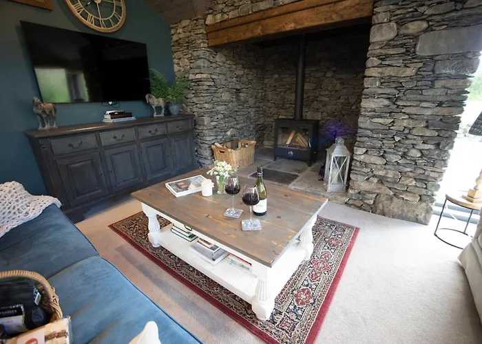 The Owl's Shack Holiday home Kendal